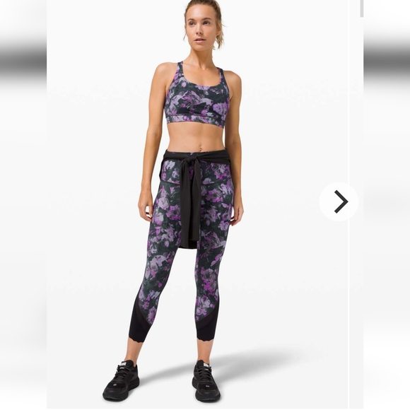 Lululemon Energy Bra Size 4 - Picture 3 of 14